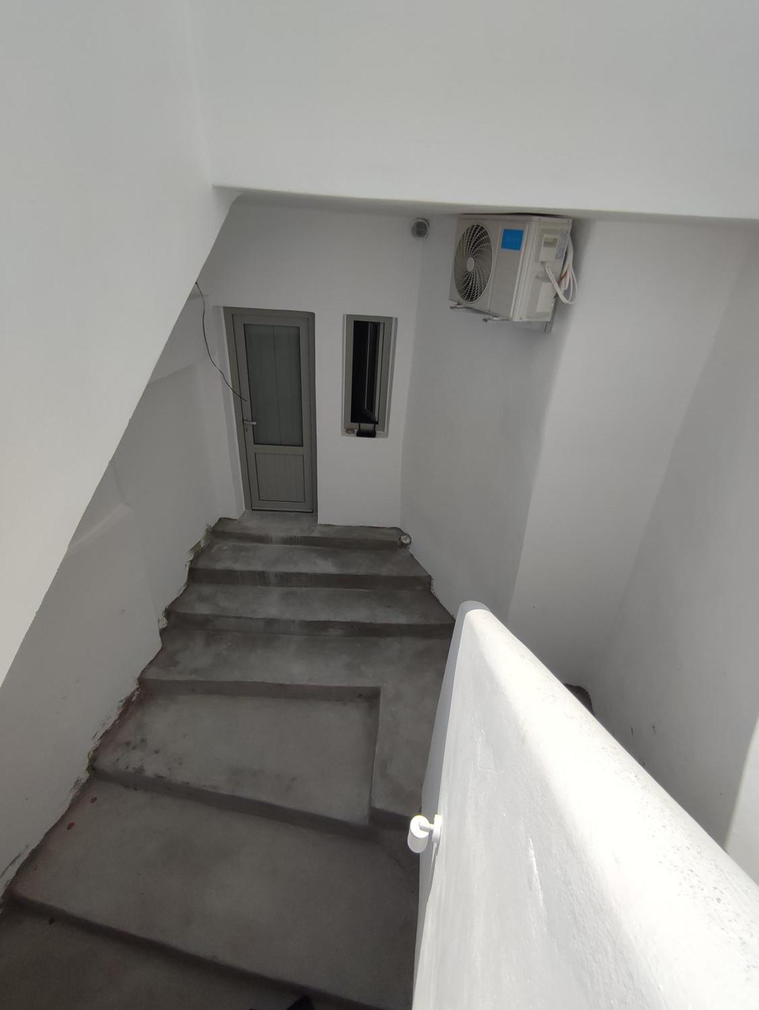 Central Santorini Serenity Rooms Fira  Eksteriør bilde